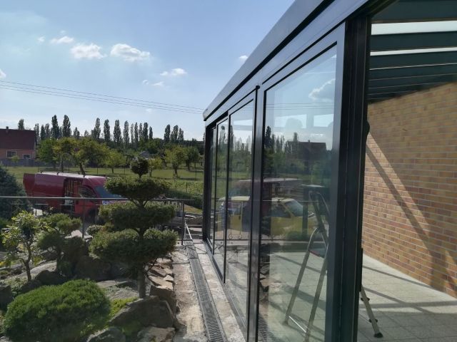 Proč jsou hliníkové pergoly ideální pro vánoční výzdobu